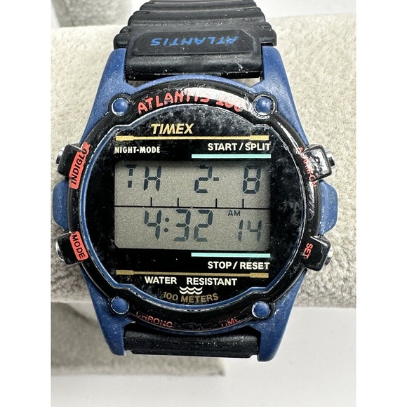 Timex Other - Timex Atlantis 100 Blue Case 745‎ New Battery 1996 D8 39MM 8" Rare Vintage F91